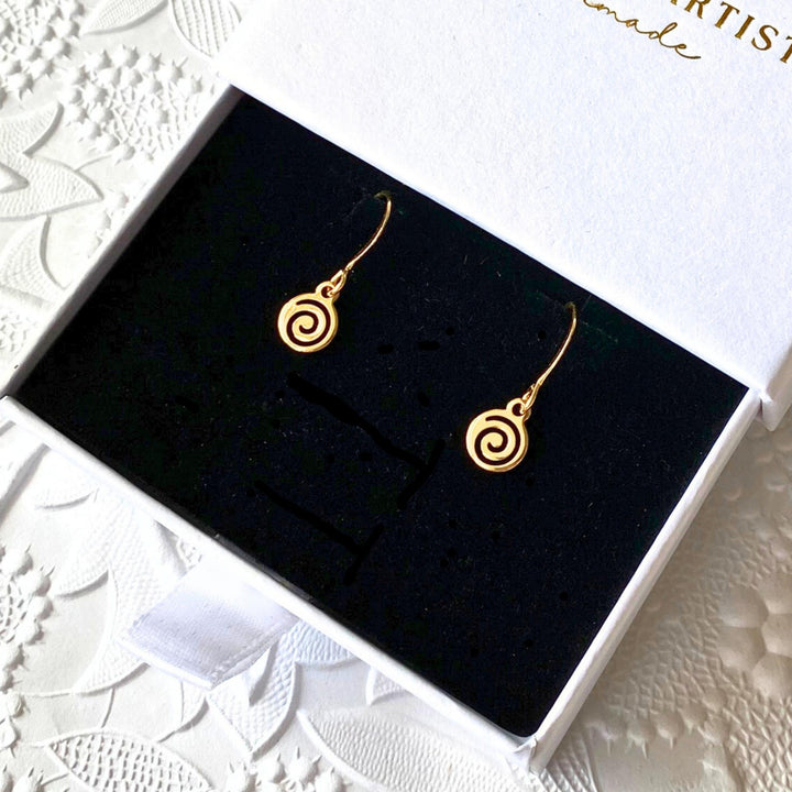 dainty gold drop earrings Natural Artist